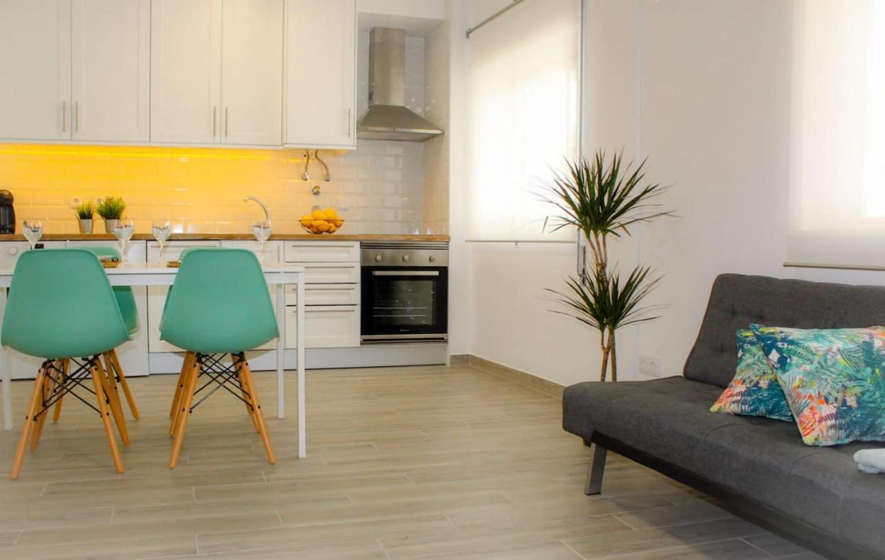 Baixamar Apartments โอลเญา ภายนอก รูปภาพ